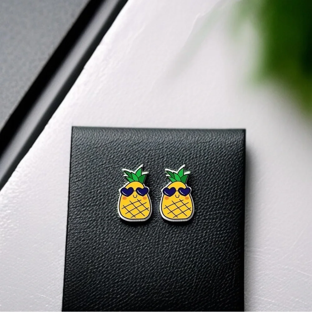 Pineapple Paradise: Handmade Food Stud Earrings - 🍍Sweet Summertime Studs